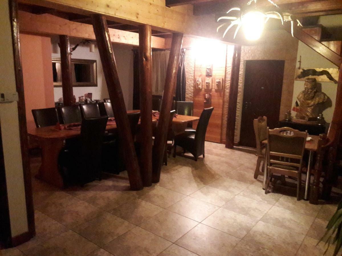 Hotel Casa Daos à Nucşoara Extérieur photo